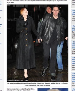 Lider rockowej grupy przeraża bez makijażu