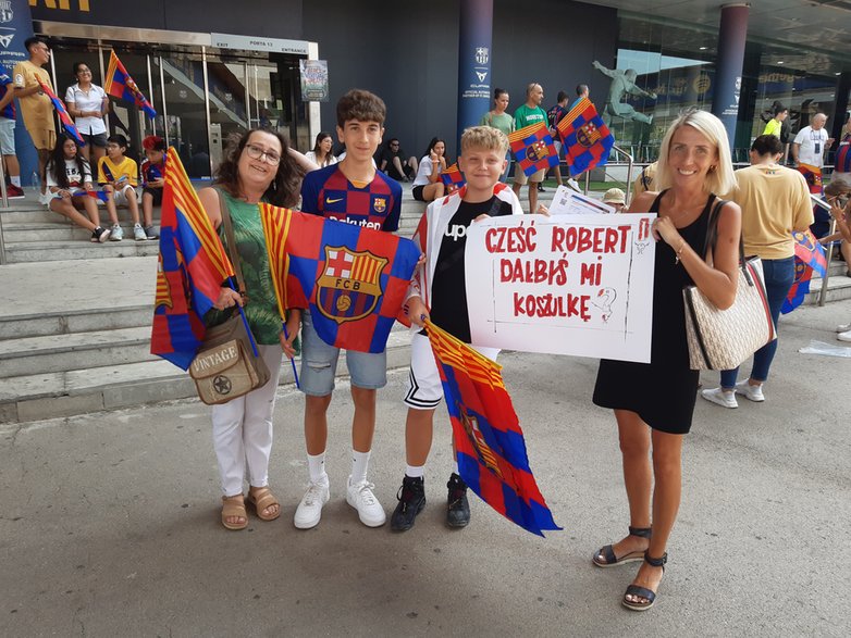 Na Camp Nou nie brakowało polskich akcentów