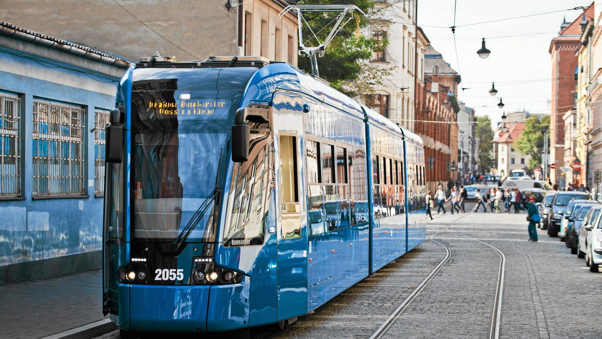 Warszawa, Kraków, Toruń, Katowice. Niemal wszystkie duże miasta planują od 2013 r. podwyżki cen biletów komunikacji miejskiej - informuje "Dziennik Gazeta Prawna".