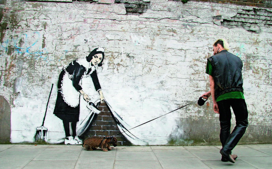Banksy twierdzi, że sukces komercyjny jest porażką artysty tworzącego graffiti, a jednak on sam stał się najdroższym brytyjskim artystą