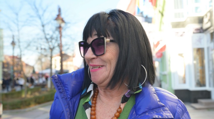 Lepa Brena, emisija "Metar moga sela"