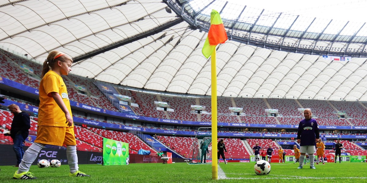 Puchar Tymbarku. Turniej "Z podwórka na stadion o Puchar Tymbarku"