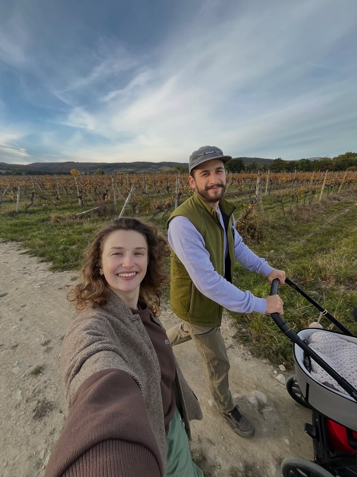  Herci Petra Dubayová a Jakub Jablonský s dcérkou. 