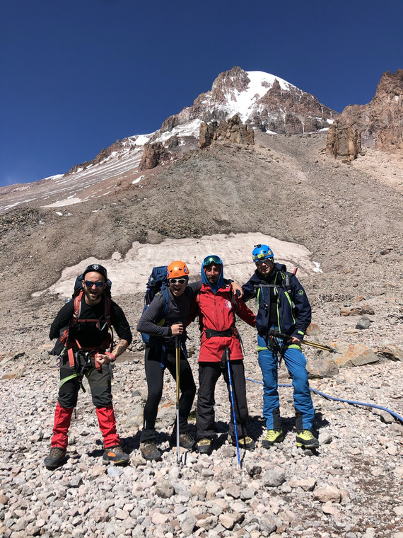 Piotr Sajdak podczas wyprawy na Kazbek