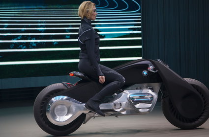 Motocykl, którego nie powstydziłby się Batman. BMW pokazało pojazd przyszłości