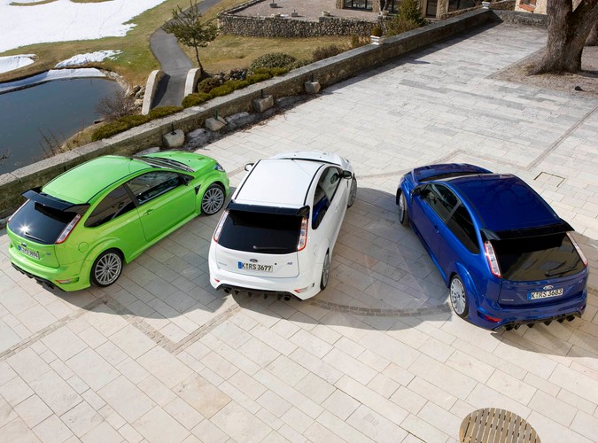 Ważna informacja - kiedy samochód przyspiesza do setki w mniej niż 6 sekund, wtedy mówimy o pierwszej lidze…