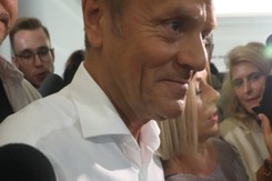 Tusk kpi z hasła wyborczego PiS. 'Tak naprawdę powinno brzmieć...'