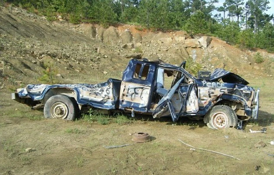 Olupina vozila na kojoj je Šerilin navodno precrtala satanističke poruke