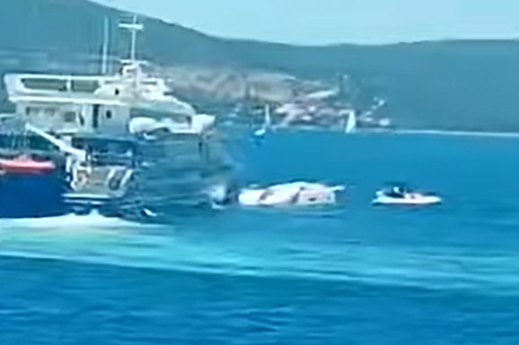 TROJE POGINULO, ZA JEDNOM OSOBOM SE TRAGA Jezive scene nakon teške pomorske nesreće kod Splita, saopšteno koje nacionalnosti su žrtve