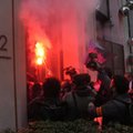 Protest we Francji. Kolejarze wtargnęli do siedziby koncernu najbogatszego człowieka świata