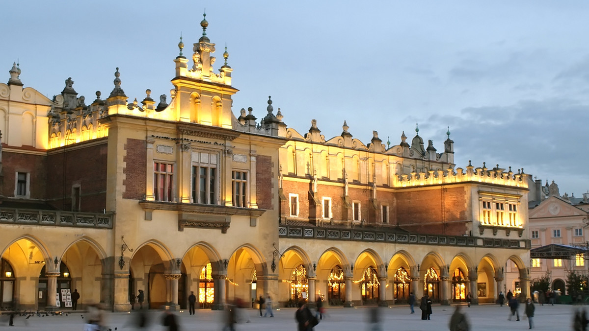 Władze Krakowa przygotowują się do rewitalizacji parku Anny i Erazma Jerzmanowskich. Zanim jednak zaczną się jakiekolwiek prace, miasto przeprowadzi najpierw konsultacje społeczne w tej sprawie. Są one skierowane do wszystkich, a zwłaszcza do mieszkańców dzielnicy XII Bieżanów-Prokocim.