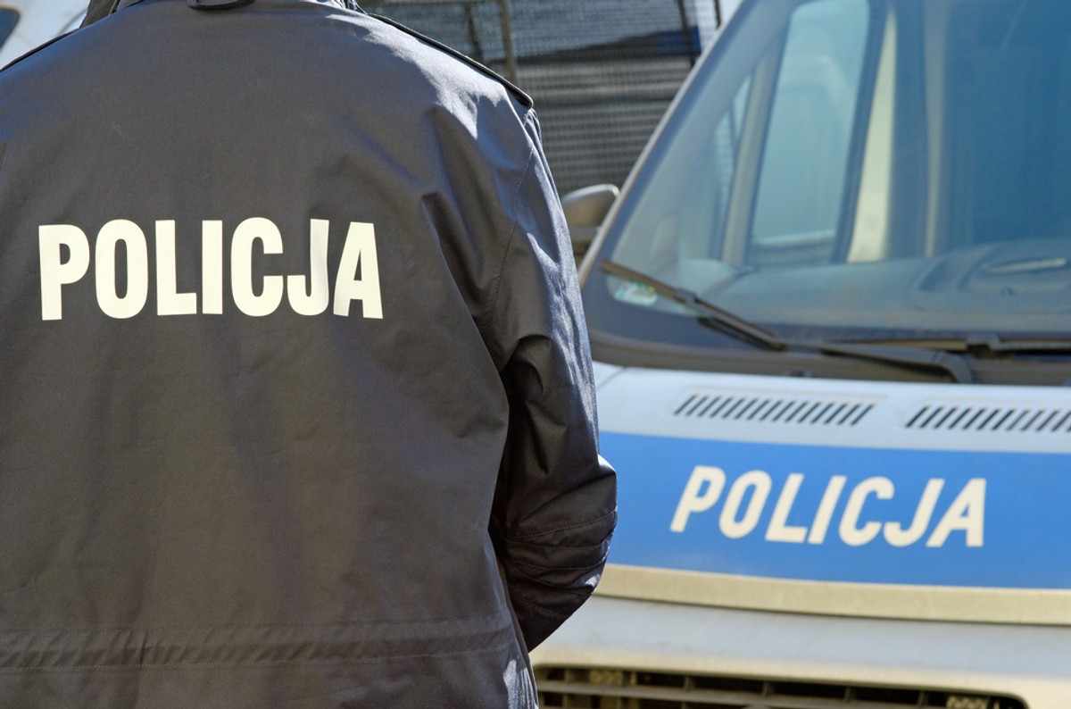 Dodatek funkcyjny, służbowy, specjalny, za opiekę nad koniem… ILE ZARABIA SIĘ W POLICJI?