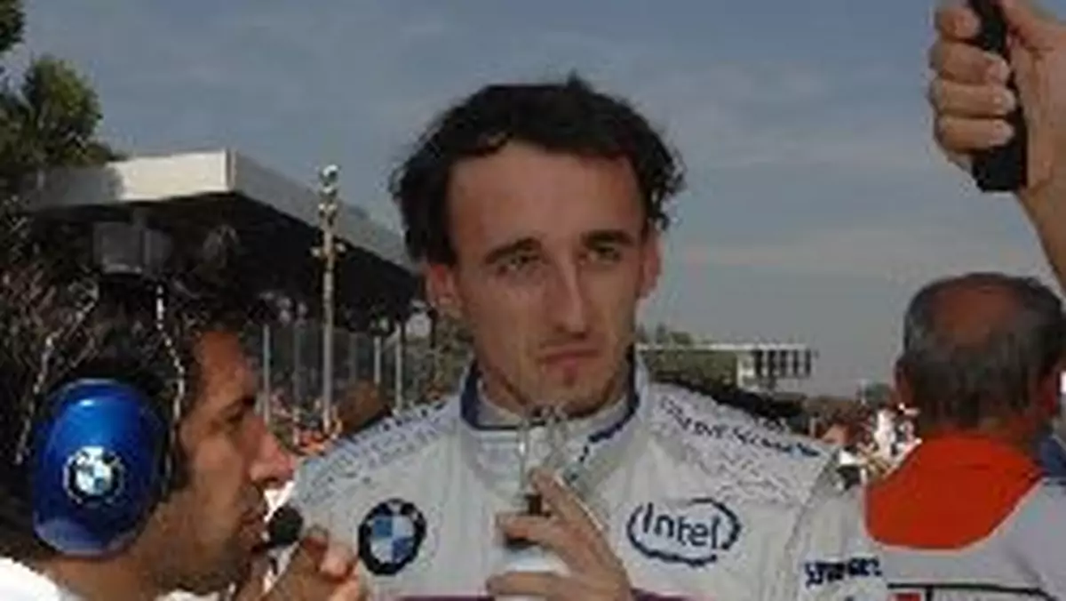 Grand Prix Belgii 2007: problemy Roberta Kubicy - dym z silnika na treningu!