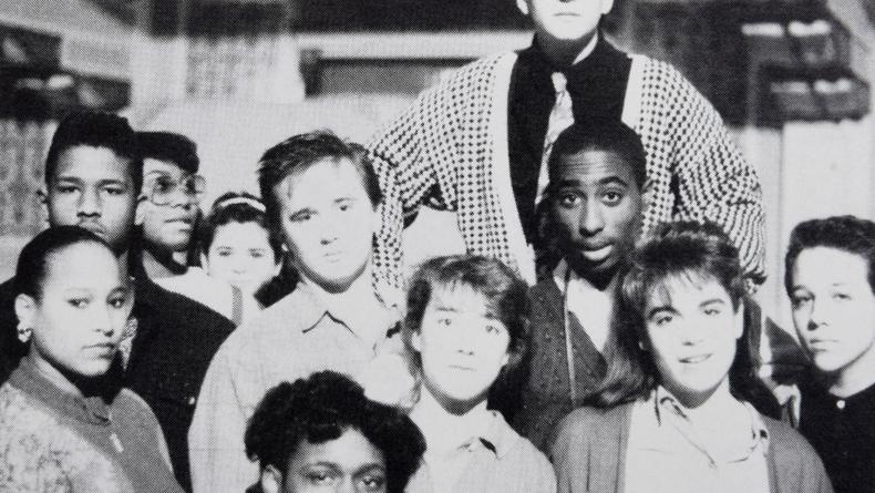 Tupac et ses camarades de classe à Baltimore 