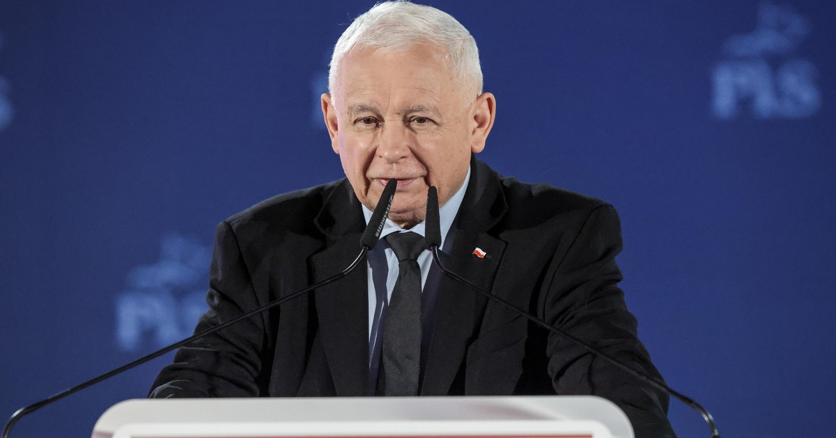 Kaczyński: "konstytucja nie obowiązuje". Ekspert: "Chce chronić się przed Nawrockim"