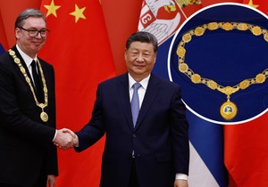 Vučić Si orden 