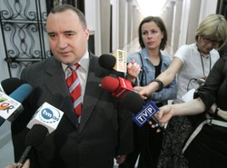 Gosiewski: Tanie paliwo trzeba negocjować