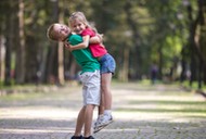 Jak posiadanie rodzeństwa wpływa na człowieka