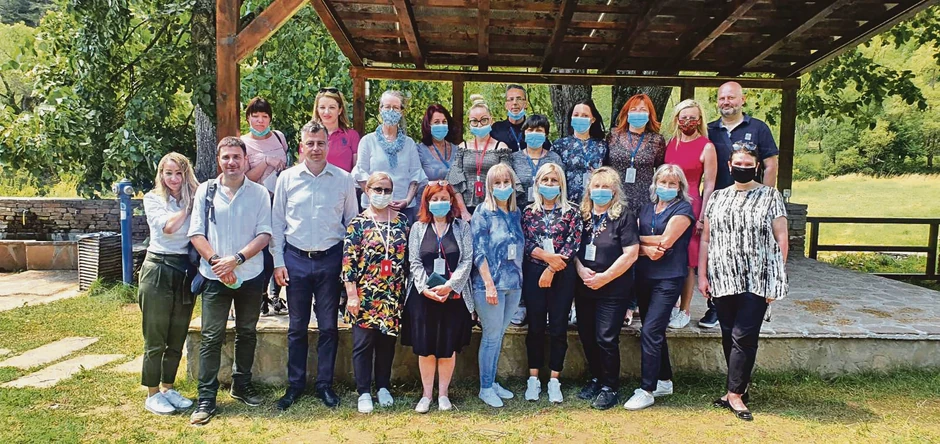 Učesnici Tkačke kolonije koja se po peti put organizuje u Dojkincima