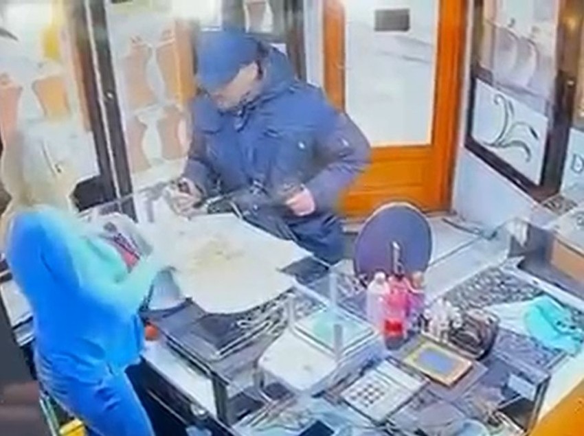 Pljačka u Novom Pazaru