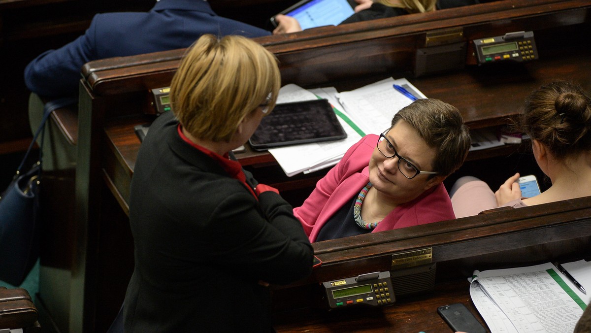 We wtorek o godz. 12 odbędzie się posiedzenie zarządu Nowoczesnej; politycy rozmawiać będą m.in. o sytuacji w partii po kryzysie związanym ze środowym głosowaniem nad projektem liberalizującym prawo aborcyjne – dowiedziała się Polska Agencja Prasowa.