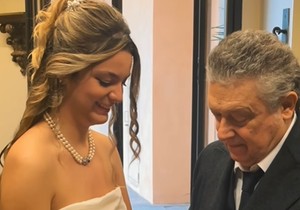 Studentkinja se udala za svog 40 godina starijeg profesora