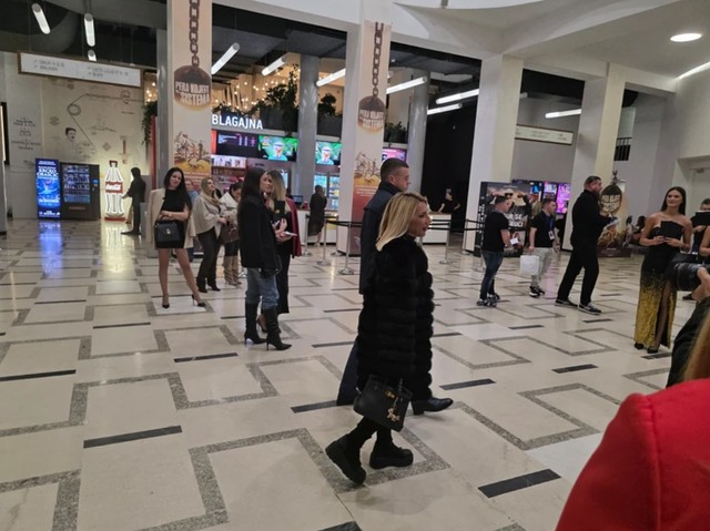 Jovana i Tigar stigli na koncert Katarine Grujić
