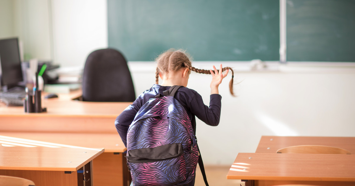 "Wnuczka cały dzień siedzi w świetlicy, bo synowa chce mieć czas dla siebie"