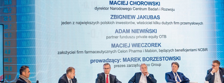 O finansowaniu biznesu środkami publicznymi rozmawiali (na zdjęciu od prawej): Adam Niewiński, partner funduszu OTB,  Zbigniew Jakubas, właściciel Multico, Maciej Chorowski, dyrektor NCBiR, Paweł Borys, prezes PFR, Maciej Wieczorek, właściciel Celon Pharma oraz Marek Borzestowski, prezes Nano Group, jako moderator