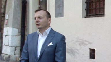 "Gazeta Wyborcza": podatek dobija dłużników
