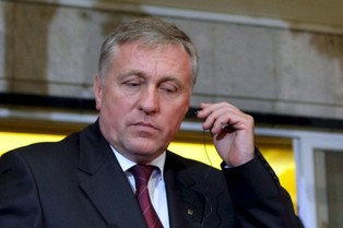 Topolanek: cierpliwość UE wyczerpała się