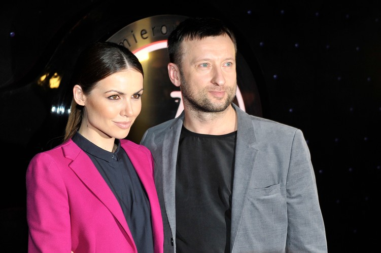 Marta Żmuda Trzebiatowska i Adam Król na premierze 'Drogówki'