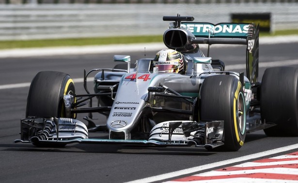 Formuła 1: Hamilton wygrywa na Węgrzech po raz piąty