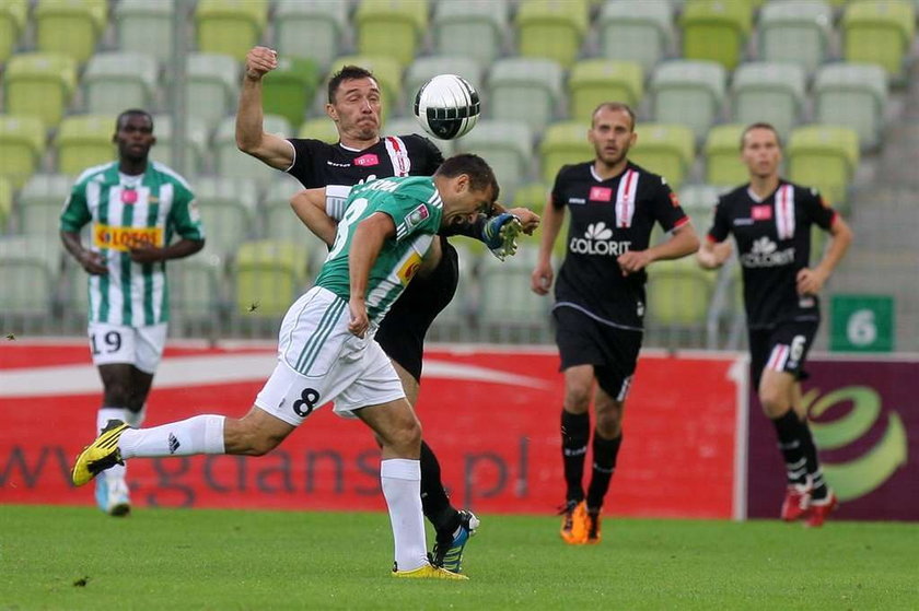 TME: Nie dorośli do stadionu?