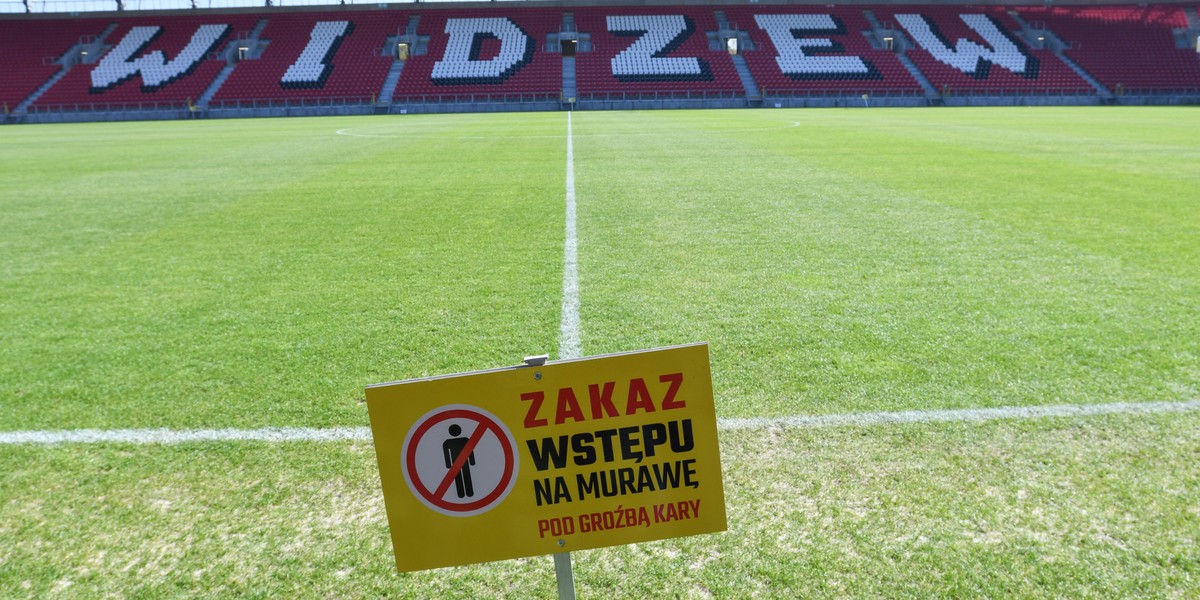 Nowe rozporządzenie zwiększa limit osób, które mogą jednocześnie przebywać na stadionie. 