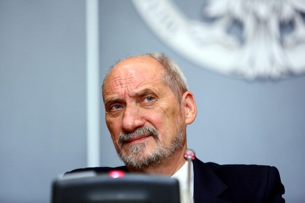 Minister obrony narodowej Antoni Macierewicz