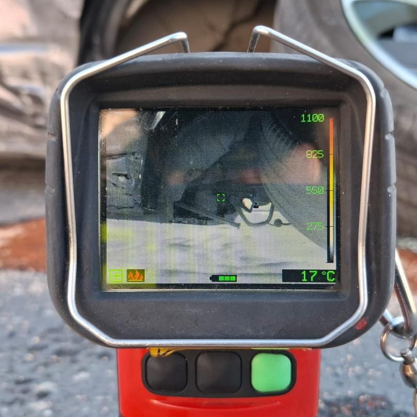 Stret autobusu a troch vozidiel v Dunajskej Lužnej.