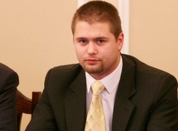 Tusk wynajął elegancki hotel... prawie pod domem