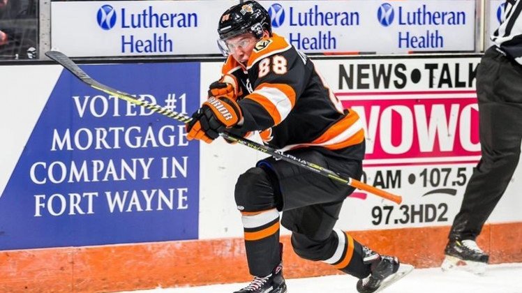 Alan Łyszczarczyk punktuje w  Fort Wayne Komets 