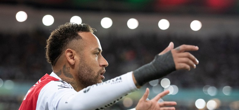 Neymar chciał być jak Maradona. "Wyleciał" z boiska