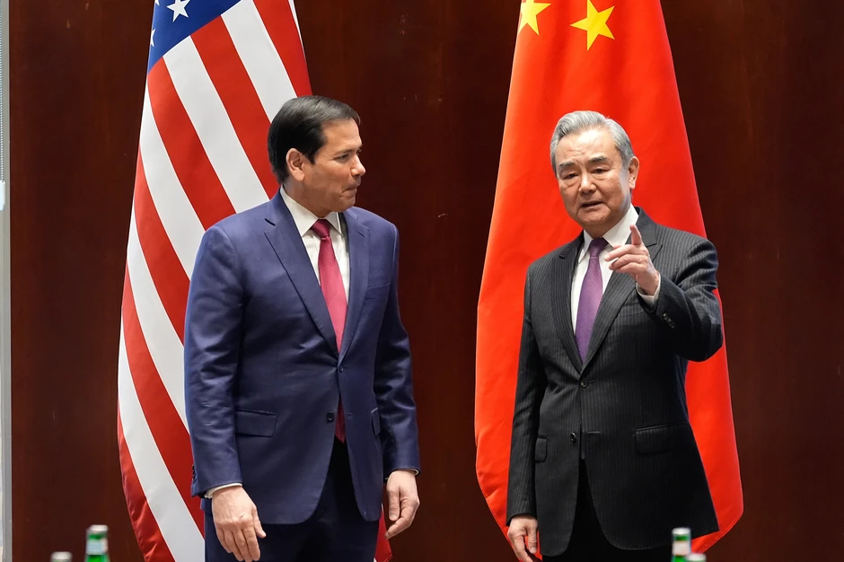 Marko Rubio i Vang Ji