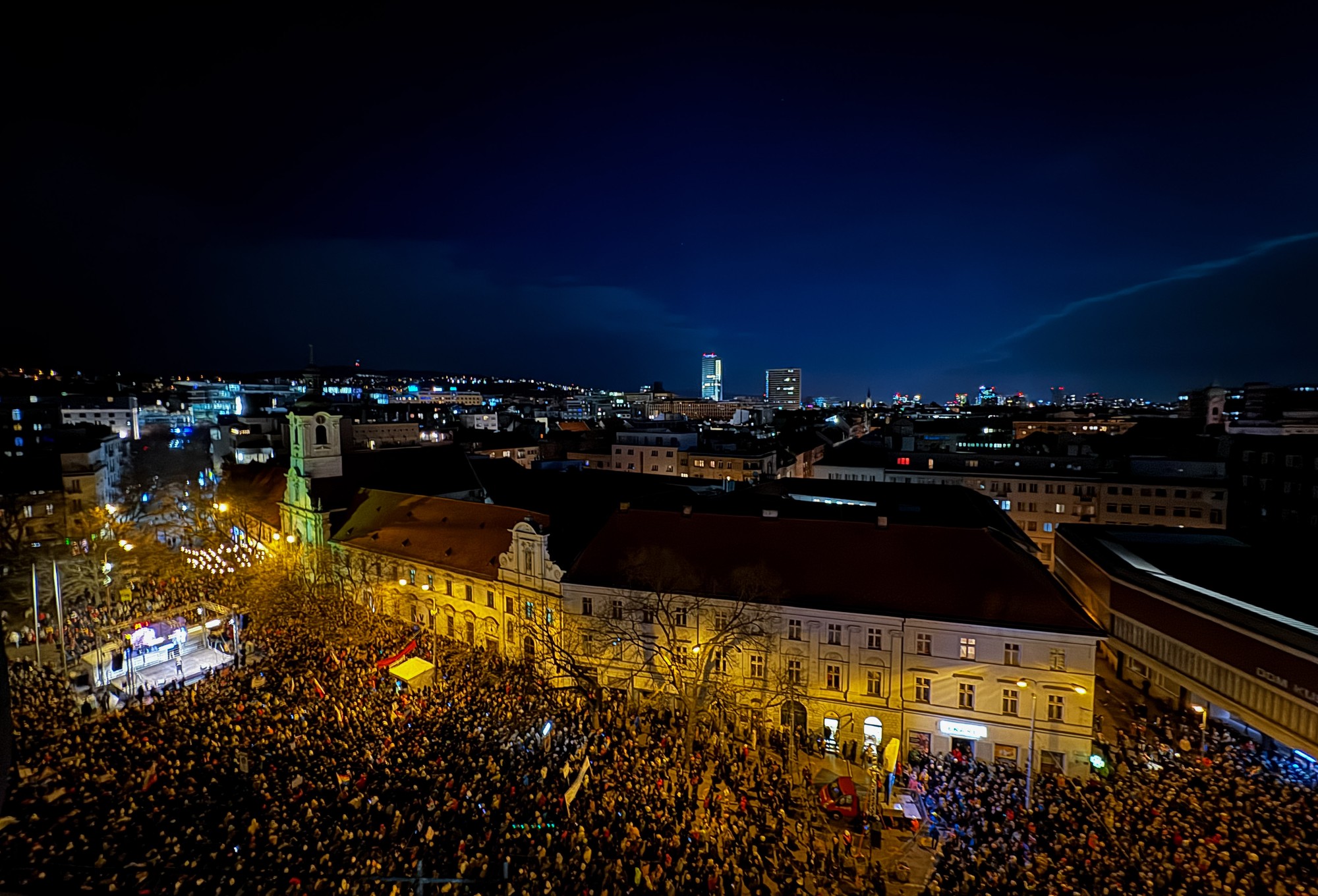 Protestné zhromaždenie SaS, PS a KDH v Bratislave.