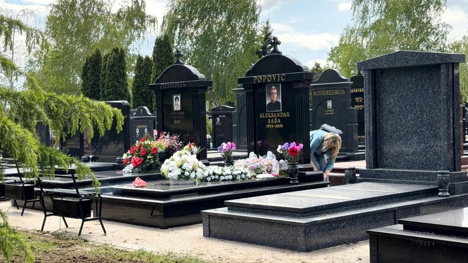 Suzana Jovanović na groblju