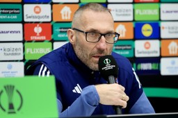 papszun przerwał milczenie na temat pracy w legii. kibicom rakowa to się nie spodoba