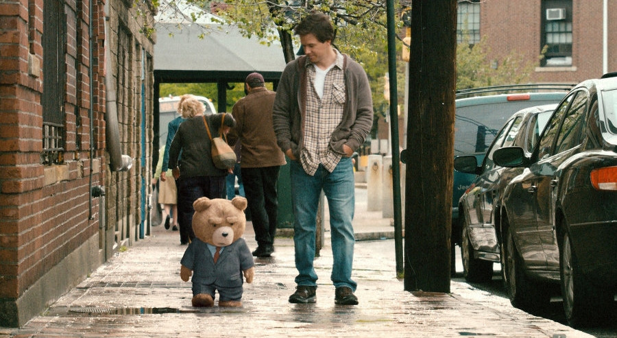 "Ted": Proszę państwa, oto miś. Miś jest bardzo niegrzeczny dziś