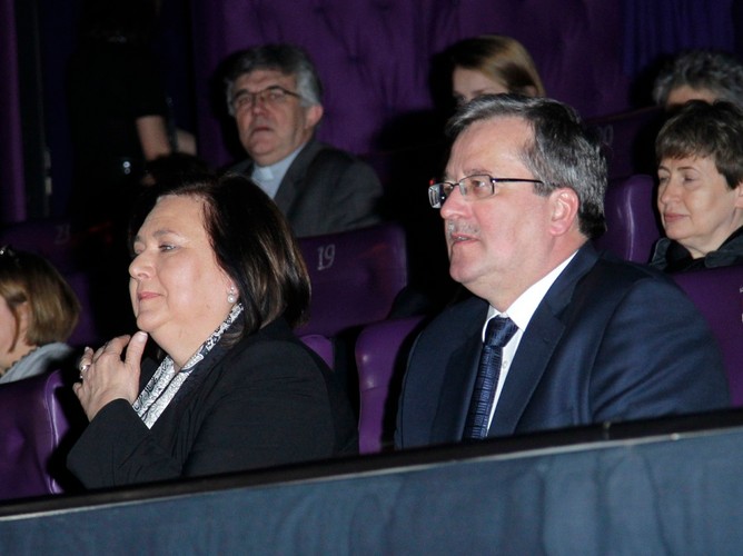 Anna i Bronisław Komorowscy na widowni.