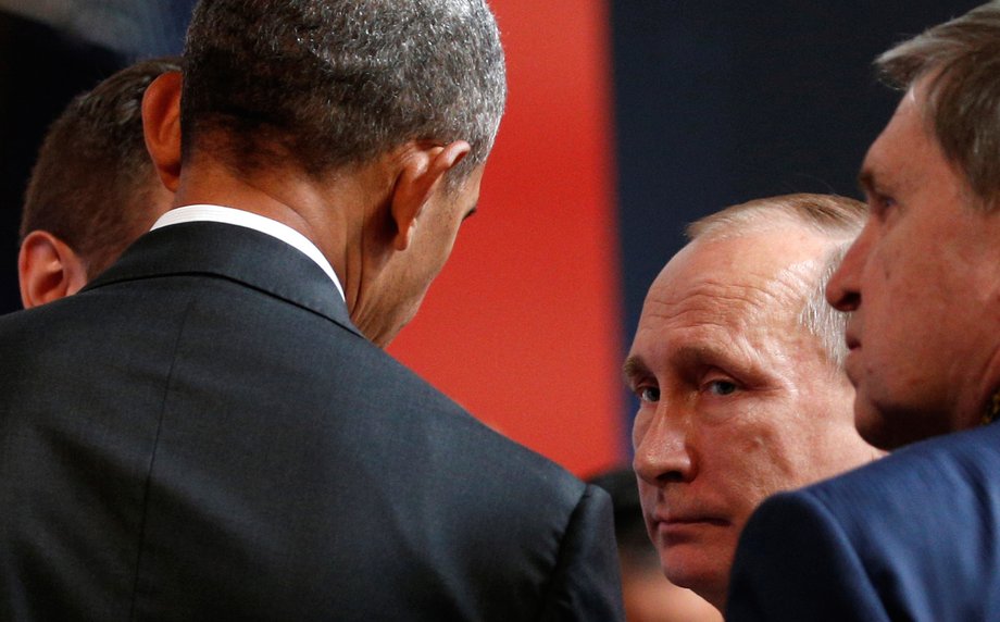 US President Barack Obama with Russian President Vladimir Putin at the APEC Economic Leaders' Meeting in Lima, Peru, on November 20.