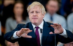 Johnson: Wielka Brytania przejmuje kontrolę nad pandemią koronawirusa