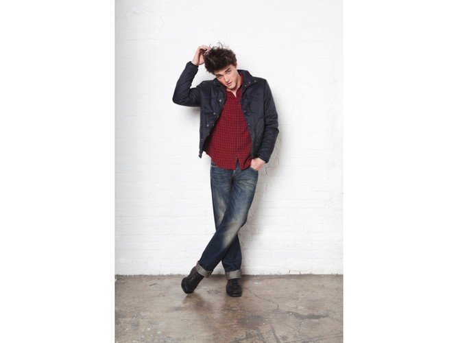 Ona i on w dżinsie od stóp do głów! Kolekcja Lee na sezon jesień/zima 2011.