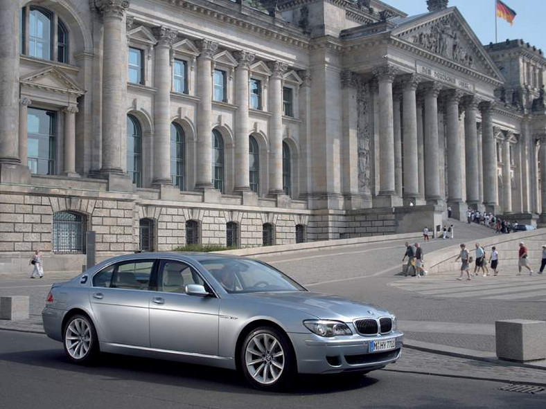 Wodorowa limuzyna BMW – popyt większy od podaży